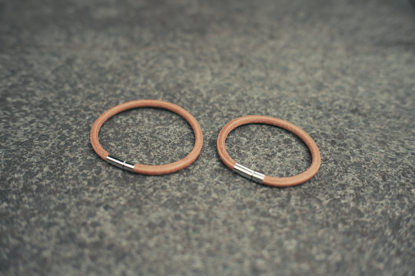 LEATHER BRACELET M