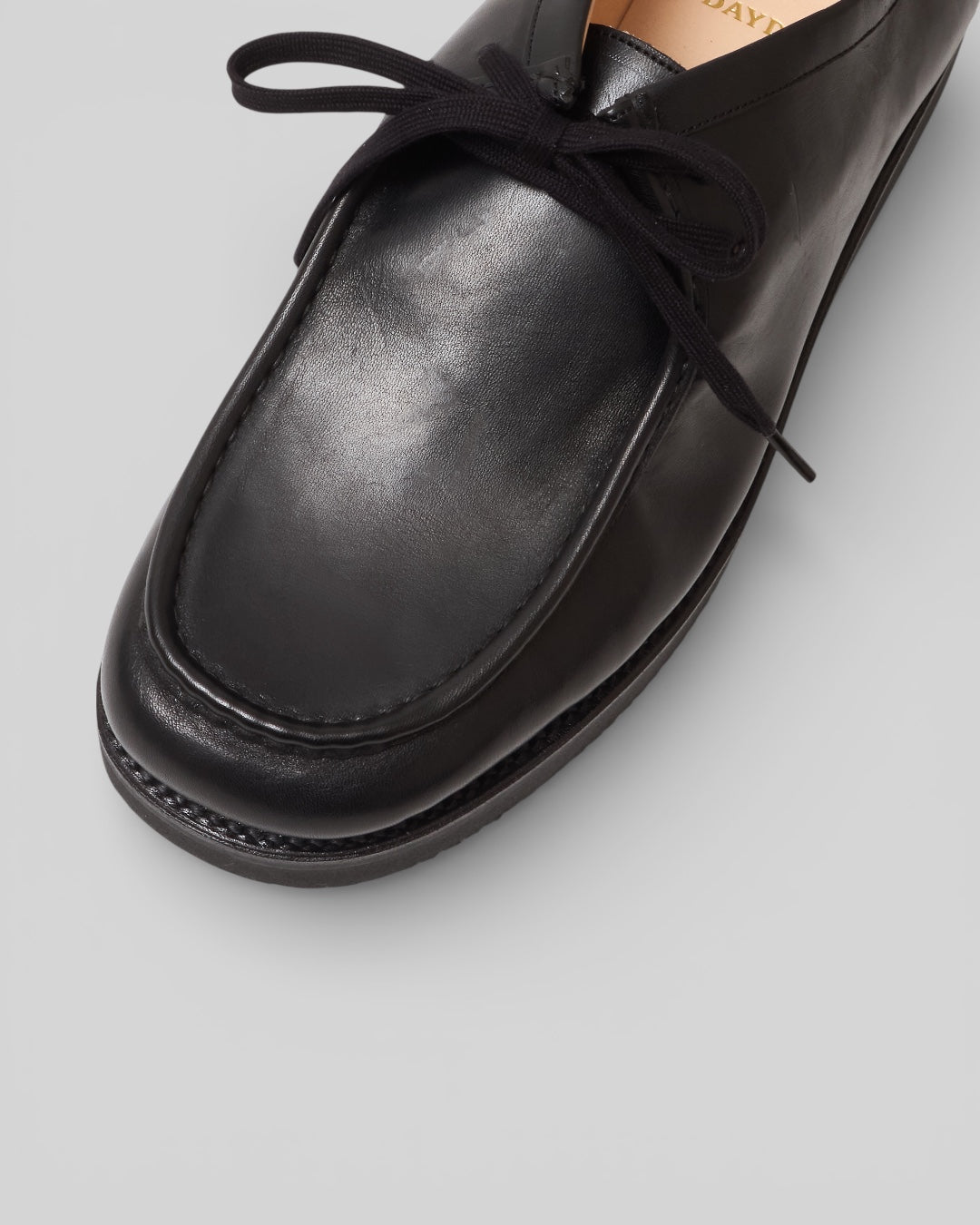HORSE LEATHER SHOES