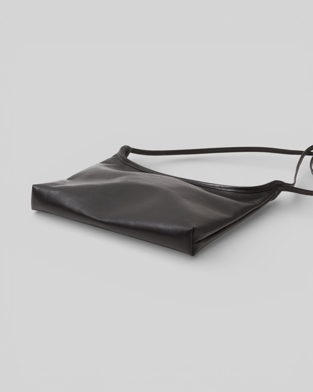 SHOULDER BAG L