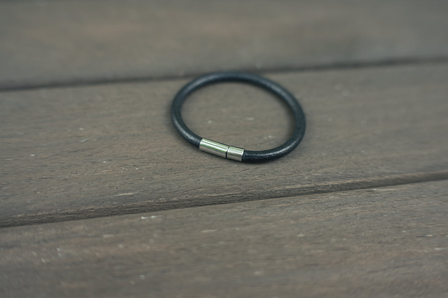 LEATHER BRACELET S