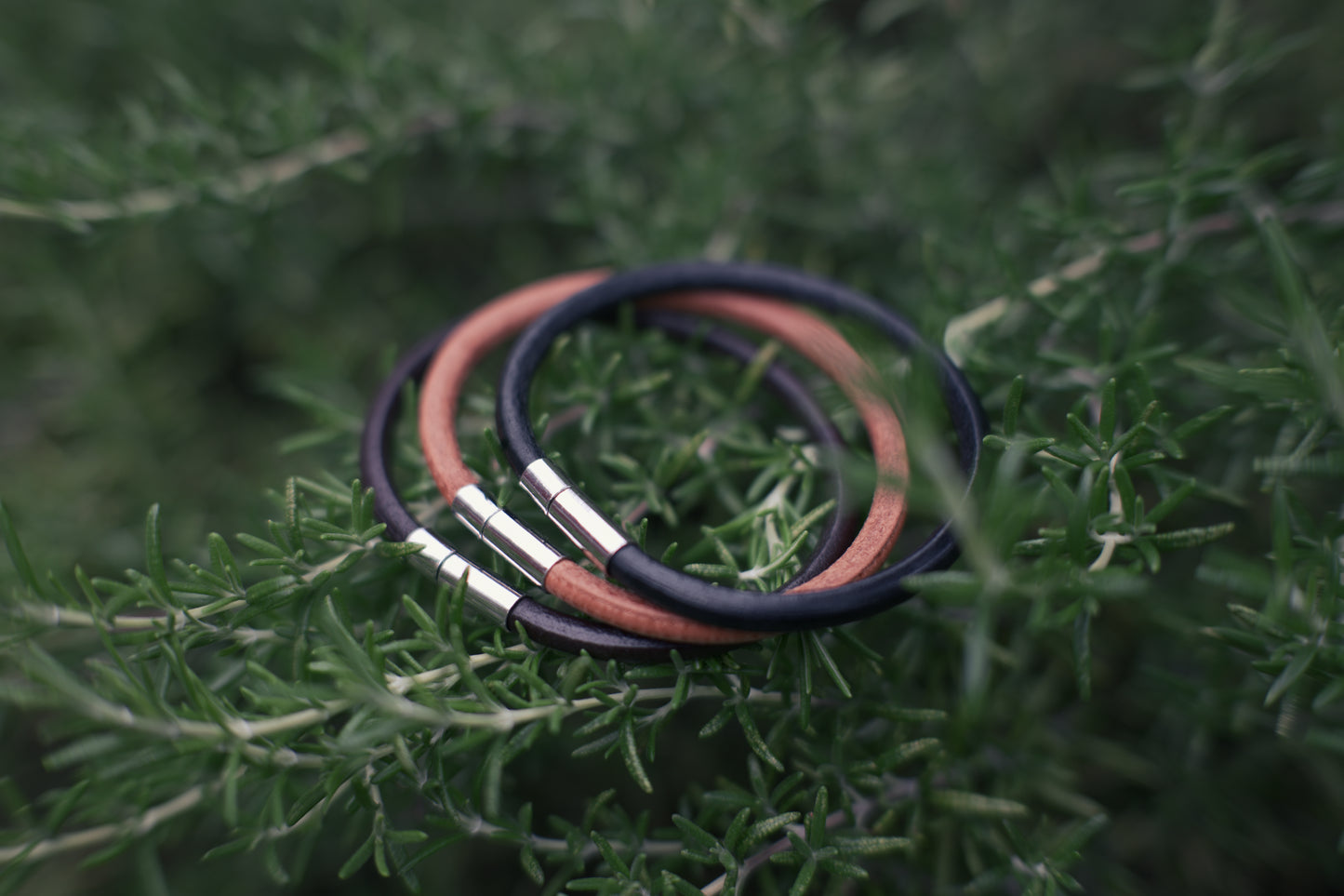 LEATHER BRACELET S