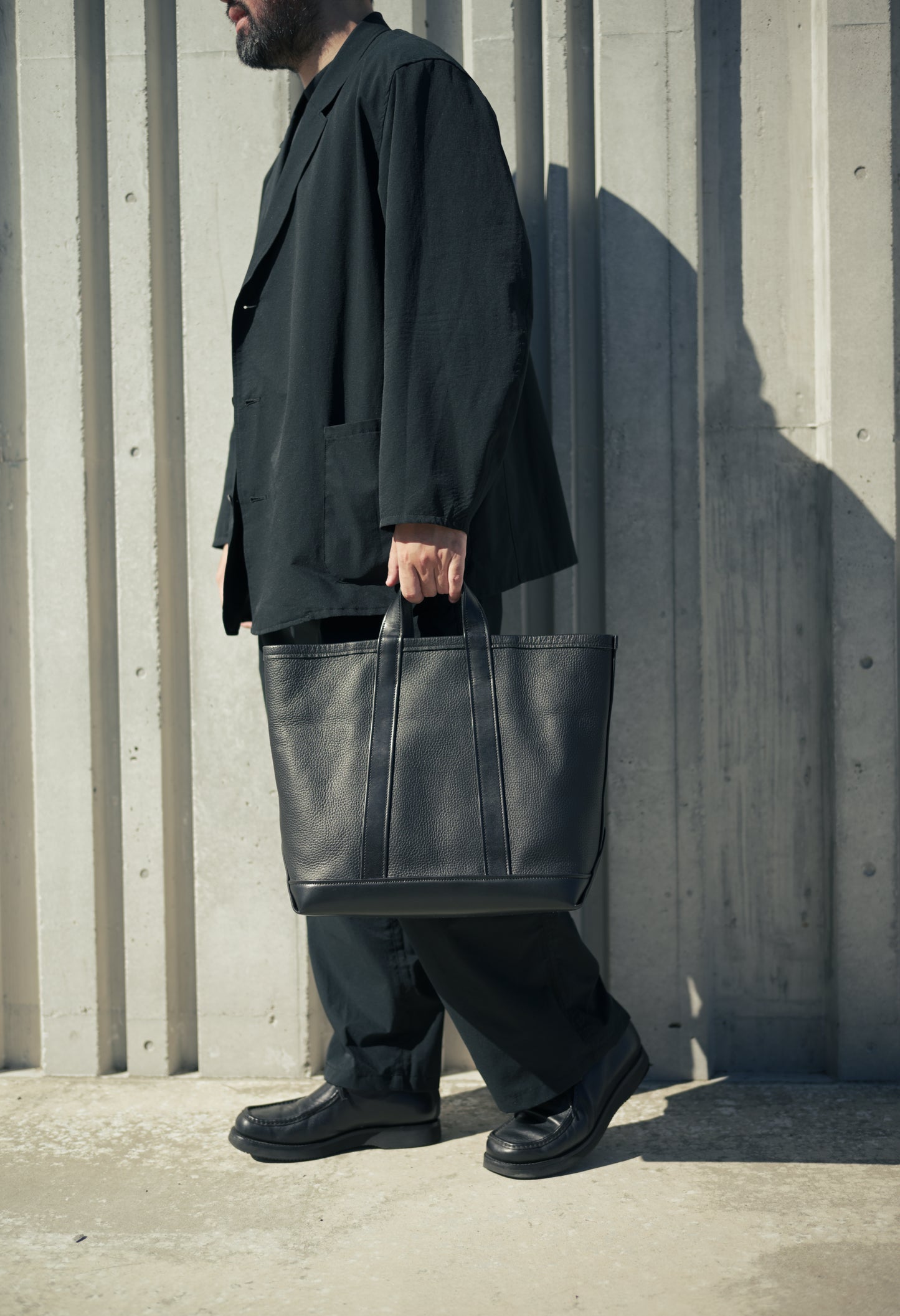 DAY TOTE M